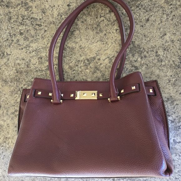 Authentic Michael Kors - Picture 2 of 5